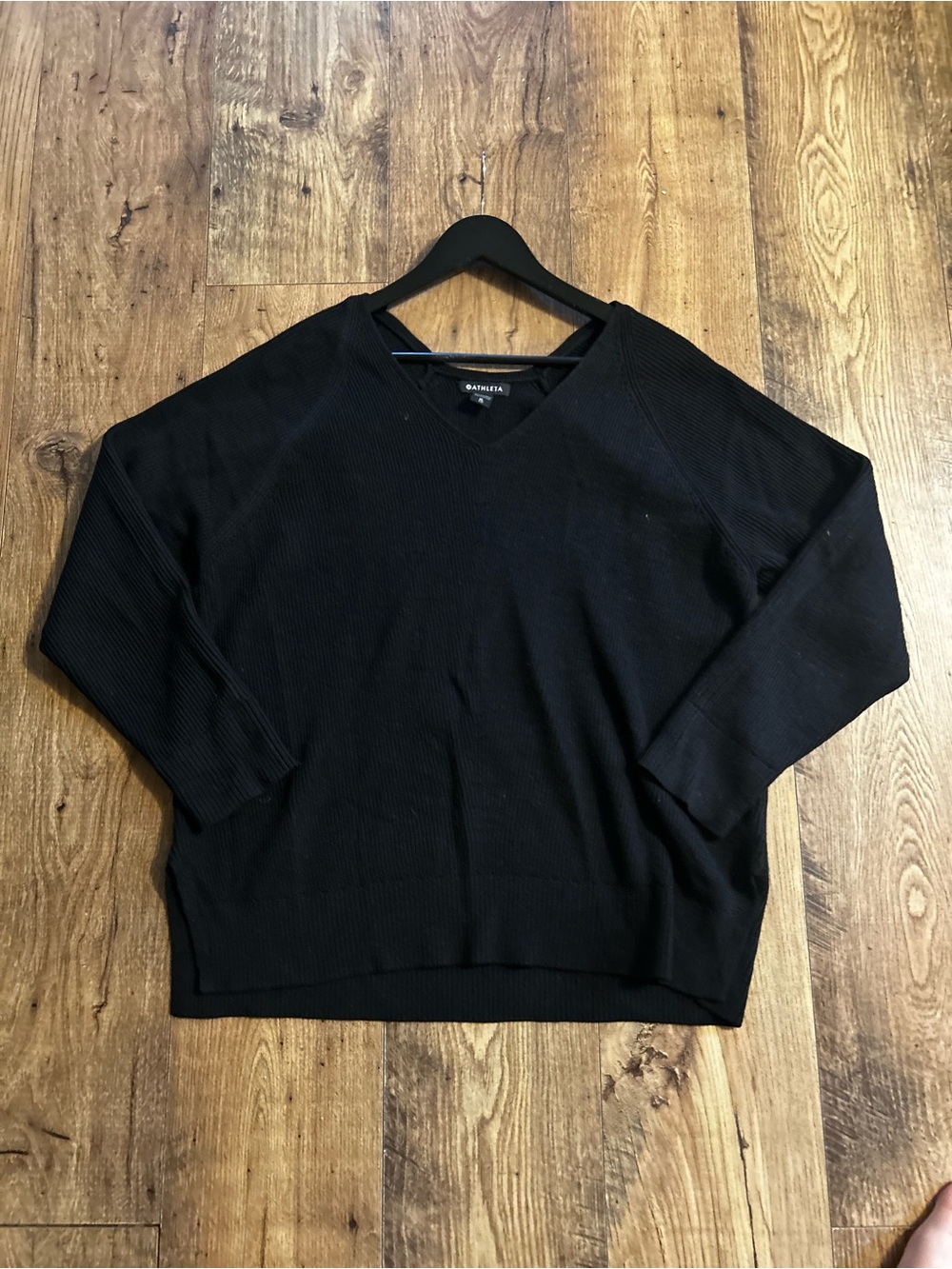 Athleta Black V-Neck Ribbed Pullover Sweater